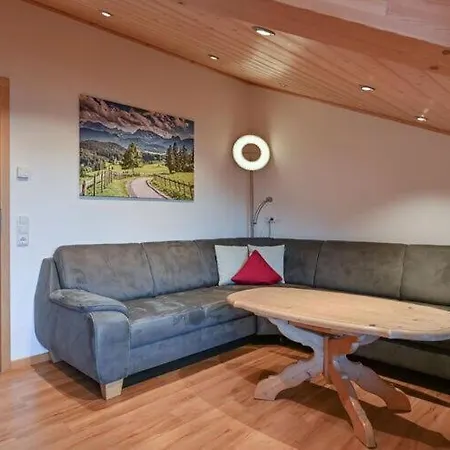 Apartman Holiday Saeuling In Haus Stapf *
