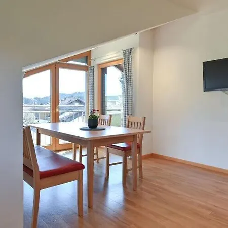 Apartman Holiday Saeuling In Haus Stapf