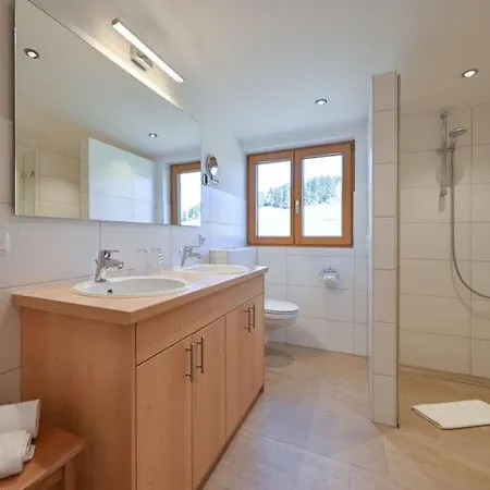 Apartman Holiday Saeuling In Haus Stapf