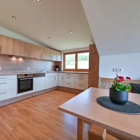 Apartman Holiday Saeuling In Haus Stapf *